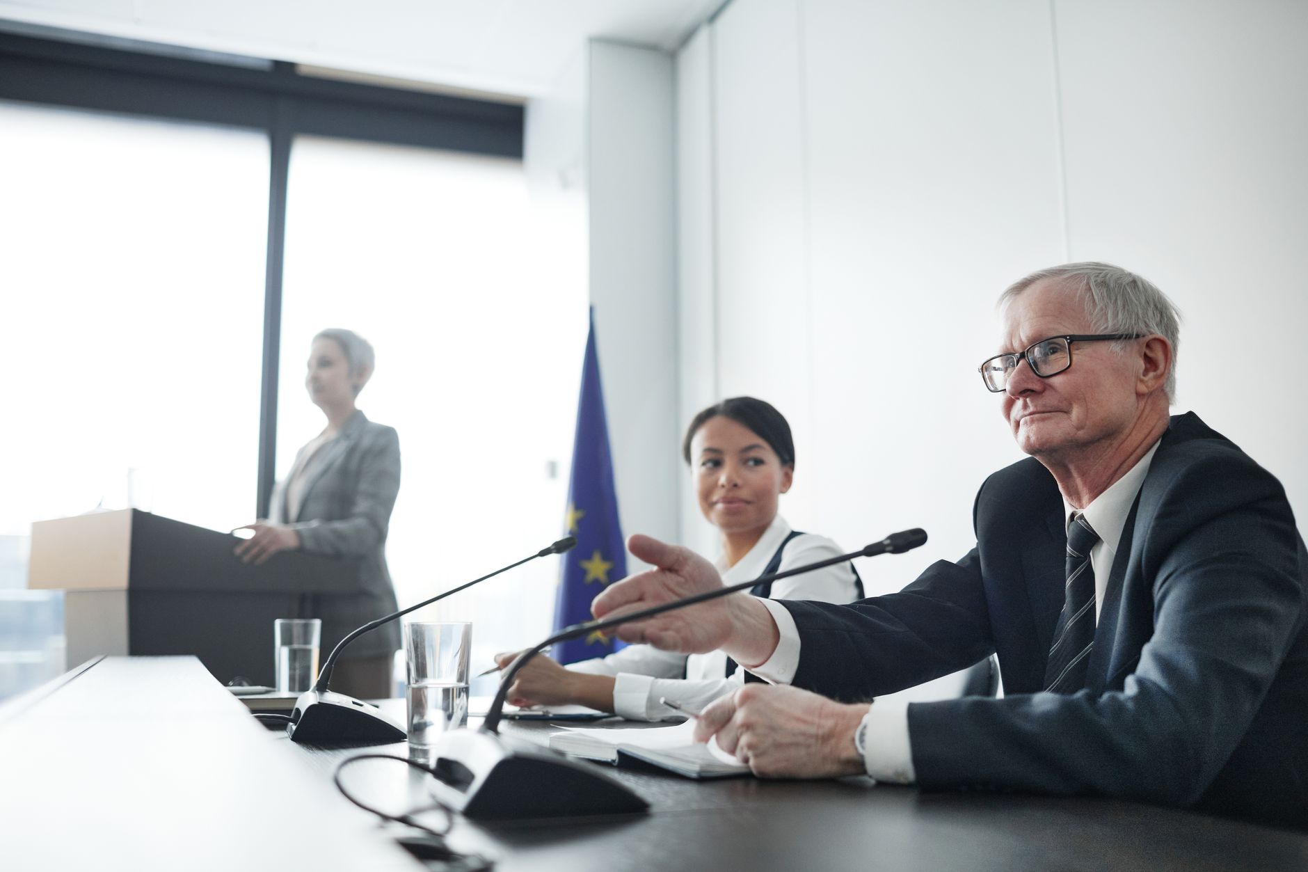 EU AI Act treffer norske SMB-er fra midten av 2026