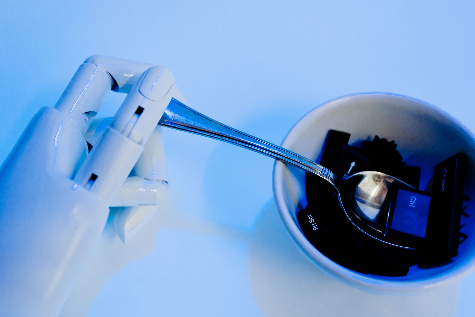 Open source AI kutter prisen men krever teknisk kompetanse